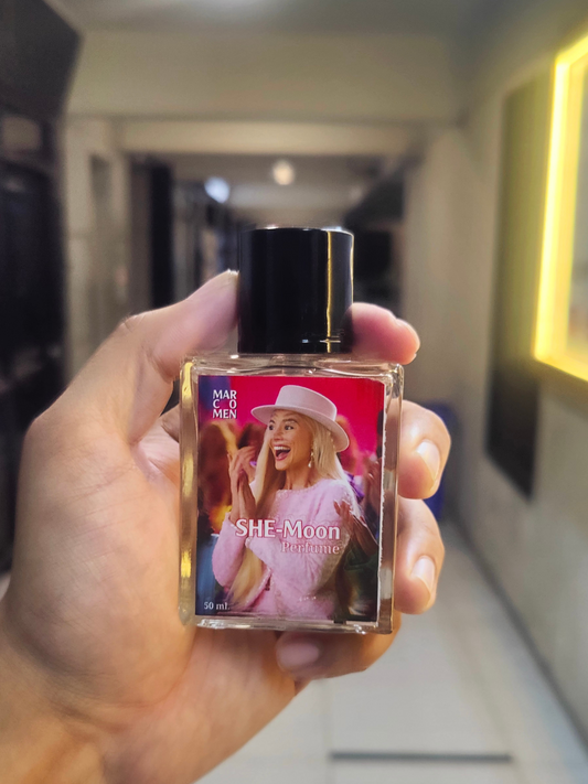 SHE-Moon by Marcomen (Gucci Flora's Inspired Version)